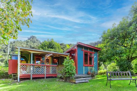 Photo of property in 3081 Whanganui River Road, Matahiwi, Whanganui, 4576