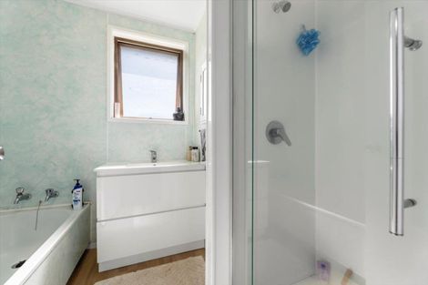 Photo of property in 19 Ben Keys Street, Te Puke, 3119