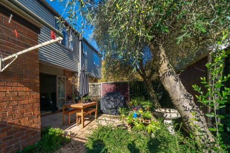 Photo of property in 80c Brockworth Place, Riccarton, Christchurch, 8011