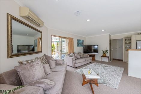 Photo of property in 47 Red Hibiscus Road, Stanmore Bay, Whangaparaoa, 0932