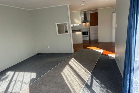 Photo of property in 12 Edwin Freeman Place, Ranui, Auckland, 0612