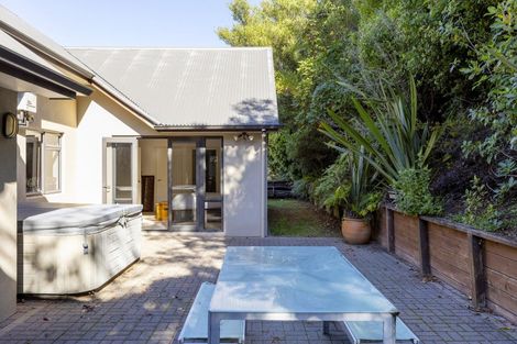 Photo of property in 214 Mapara Road, Acacia Bay, Taupo, 3385