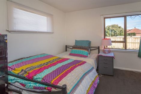 Photo of property in 35 Manurere Street, Hei Hei, Christchurch, 8042