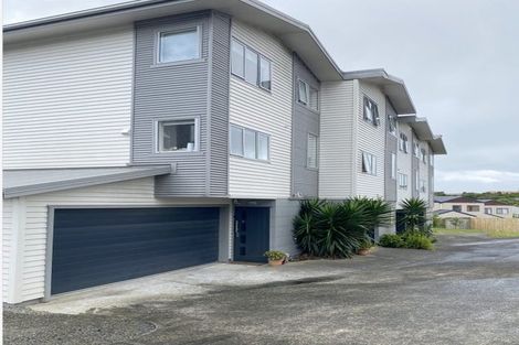 Photo of property in 10/15 Andersons Road, Oteha, Auckland, 0632