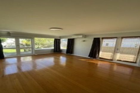 Photo of property in 14a Albert Road, Kelston, Auckland, 0602