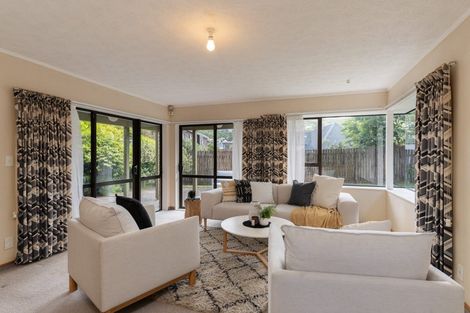 Photo of property in 46 Burbank Crescent, Churton Park, Wellington, 6037