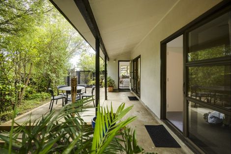 Photo of property in 34 James Cook Street, Havelock North, 4130