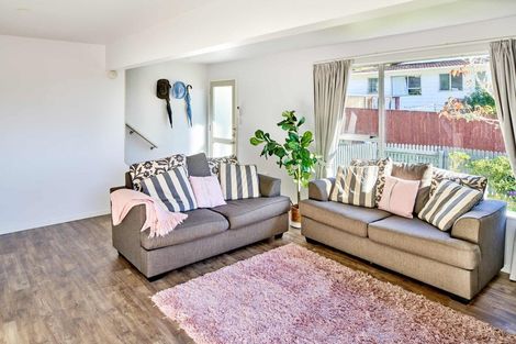 Photo of property in 13 Yarrow Place, Papakowhai, Porirua, 5024