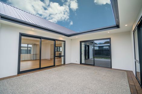 Photo of property in 4 Barker Place, Waikiwi, Invercargill, 9810
