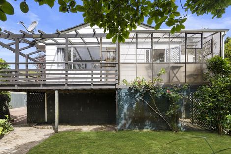 Photo of property in 4/36a Sunnynook Road, Sunnynook, Auckland, 0620