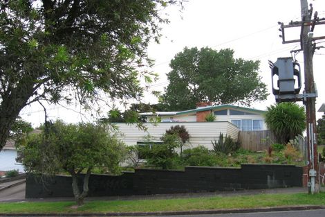 Photo of property in 14 Peter Buck Road, New Windsor, Auckland, 0600