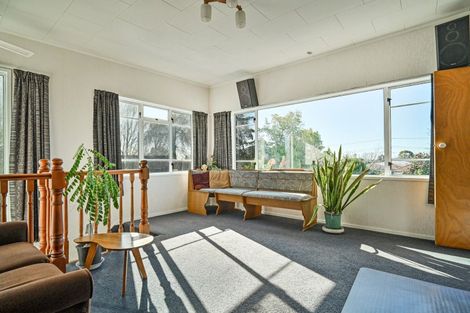 Photo of property in 112 Lyndhurst Road, Frimley, Hastings, 4120