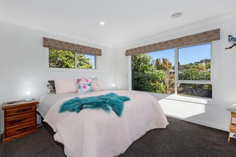 Photo of property in 4 Azimuth Place, Whitby, Porirua, 5024