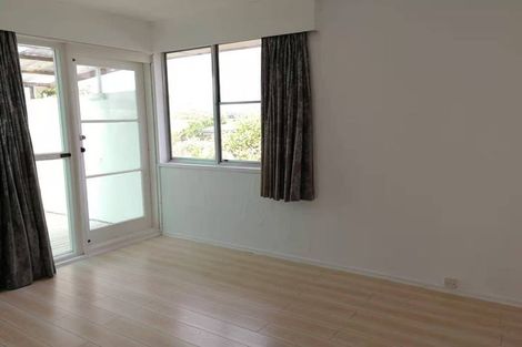 Photo of property in 10 Ware Place, Pakuranga Heights, Auckland, 2010