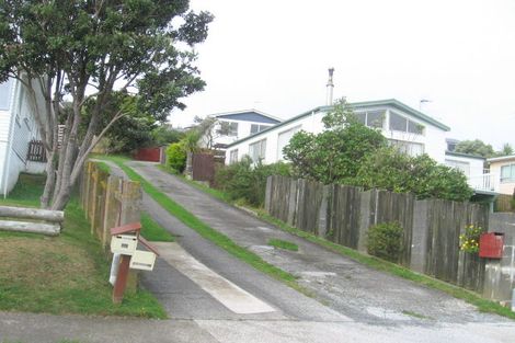 Photo of property in 119 Conclusion Street, Ascot Park, Porirua, 5024