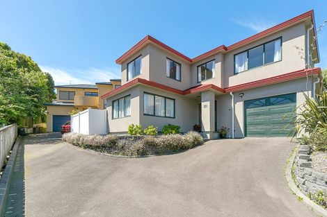 Photo of property in 44a The Drive, Tawa, Wellington, 5028