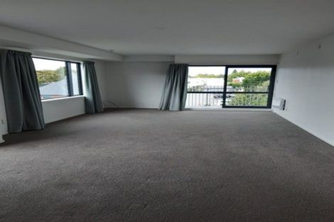 Photo of property in Gloucester Towers, 7/28 Gloucester Street, Christchurch Central, Christchurch, 8013