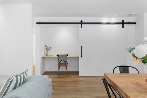 Photo of property in 9 Swan Street, Lake Hawea, 9382