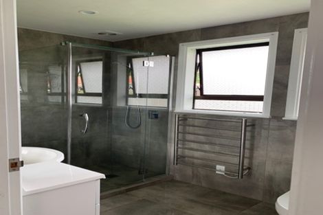 Photo of property in 74a Cambridge Terrace, Waterloo, Lower Hutt, 5011