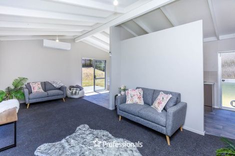 Photo of property in 23 Hartford Crescent, Totara Park, Upper Hutt, 5018