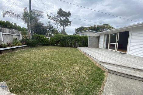 Photo of property in 294 Wairau Road, Glenfield, Auckland, 0629