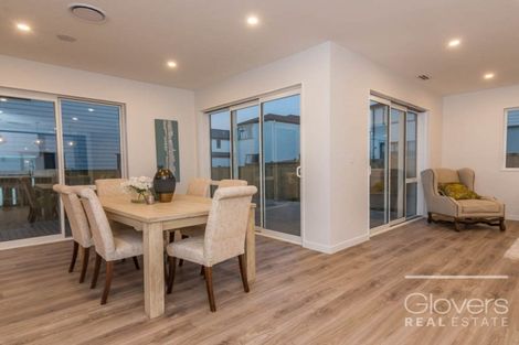 Photo of property in 17 Kearns Drive, Hobsonville, Auckland, 0616