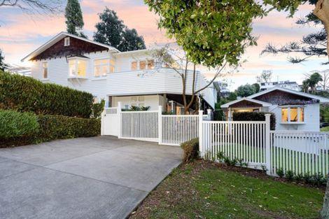 Photo of property in 61 Fifth Avenue, Tauranga, 3110