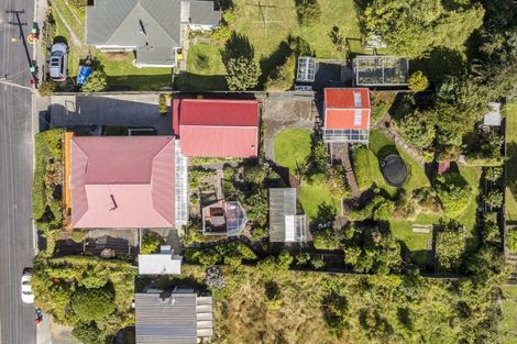 Photo of property in 11 Monowai Road, Ravensbourne, Dunedin, 9022