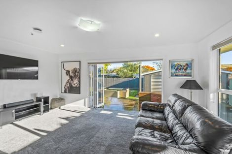 Photo of property in 79 Gladson Avenue, Sockburn, Christchurch, 8042