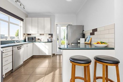 Photo of property in 804 Puriri Street, Raureka, Hastings, 4120