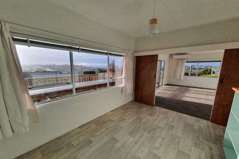 Photo of property in 1 Moera Place, Stanmore Bay, Whangaparaoa, 0932