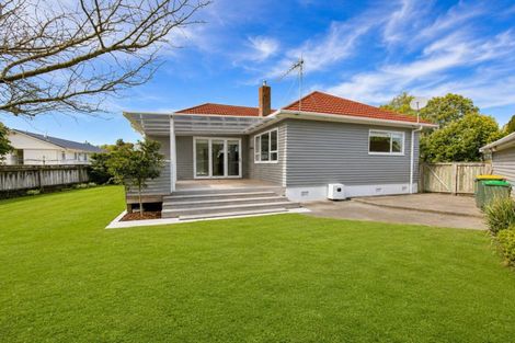Photo of property in 6 Clovelly Street, Brooklands, New Plymouth, 4310