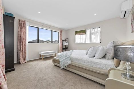 Photo of property in 30 Rosewell Crescent, Flat Bush, Auckland, 2019