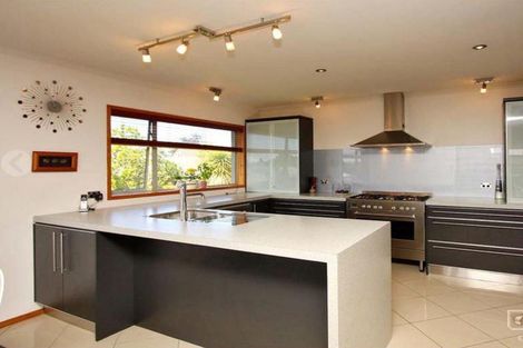 Photo of property in 174 Heta Road, Highlands Park, New Plymouth, 4312