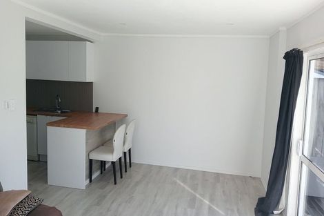 Photo of property in 3/223 Birkdale Road, Birkdale, Auckland, 0626