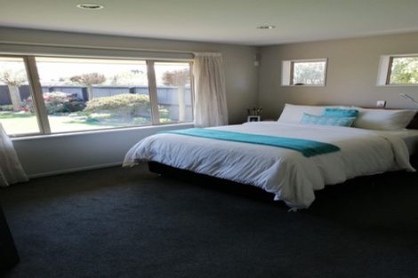 Photo of property in 10 Rubicon Place, Hei Hei, Christchurch, 8042