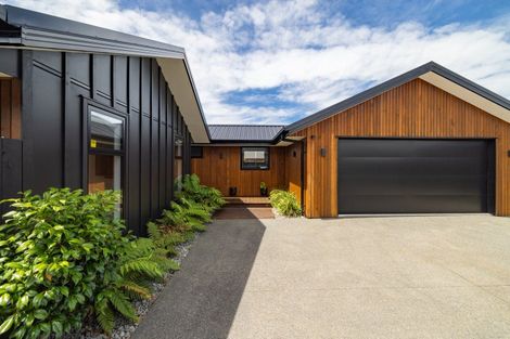 Photo of property in 8 Roys Street, Marshland, Christchurch, 8083