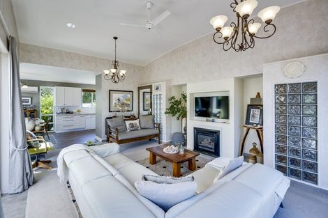 Photo of property in 166 Auckland Road, Greenmeadows, Napier, 4112