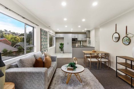 Photo of property in 1/16 Matipo Road, Mairangi Bay, Auckland, 0630