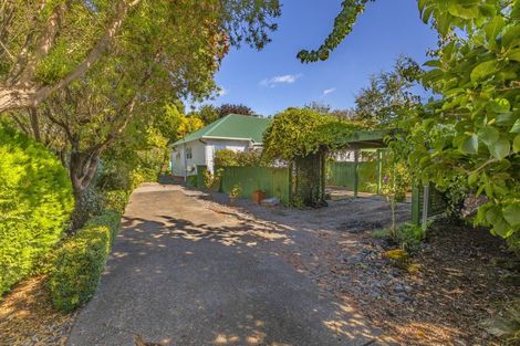 Photo of property in 20 Great North Road, Waipawa, 4210