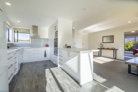 Photo of property in 16 Henry Street, Te Anau, 9600