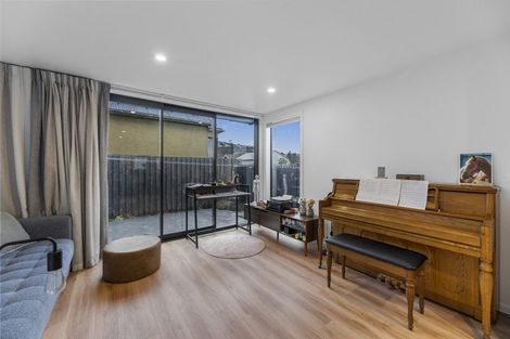 Photo of property in 2 Dallas Lane, Caversham, Dunedin, 9012
