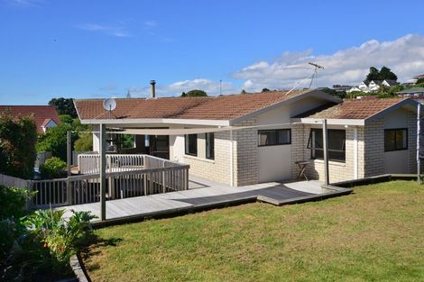 Photo of property in 45 Polkinghorne Drive, Manly, Whangaparaoa, 0930