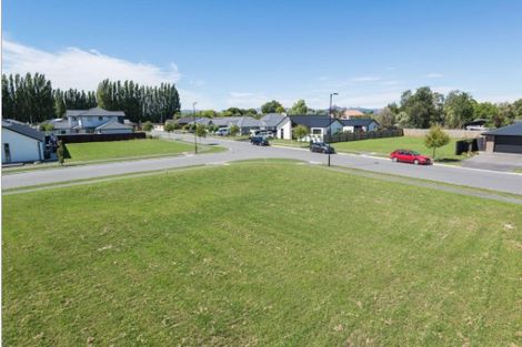 Photo of property in 8 Broadstairs Avenue, Casebrook, Christchurch, 8051