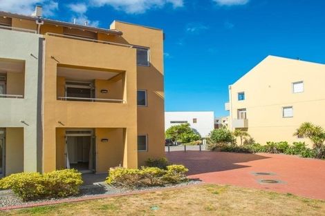 Photo of property in Marrakech Cafe, 73/305 Evans Bay Parade, Hataitai, Wellington, 6021