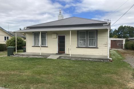 Photo of property in 19 Edward Street, Waimate, 7924