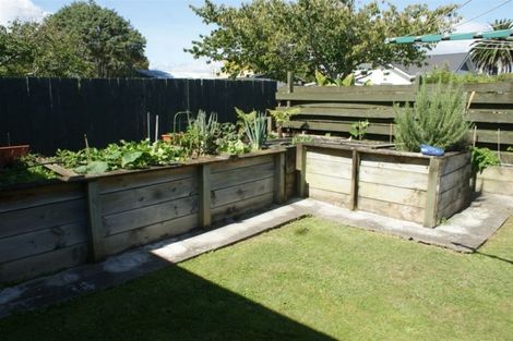 Photo of property in 8 Dittmer Street, Otaki, 5512