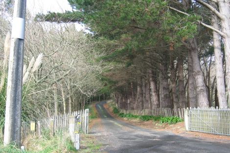 Photo of property in 122 Pahiatua Aokautere Road, Aokautere, Palmerston North, 4471