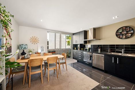 Photo of property in 2/26 Wright Street, Mount Cook, Wellington, 6021