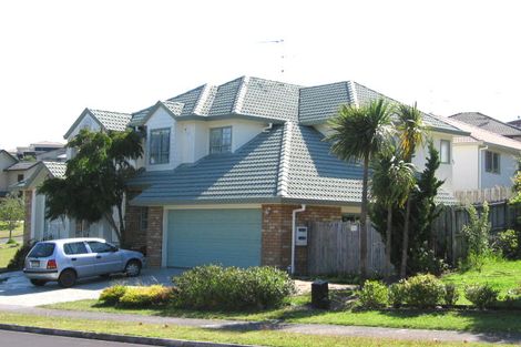 Photo of property in 2 Cashel Place, Torbay, Auckland, 0630